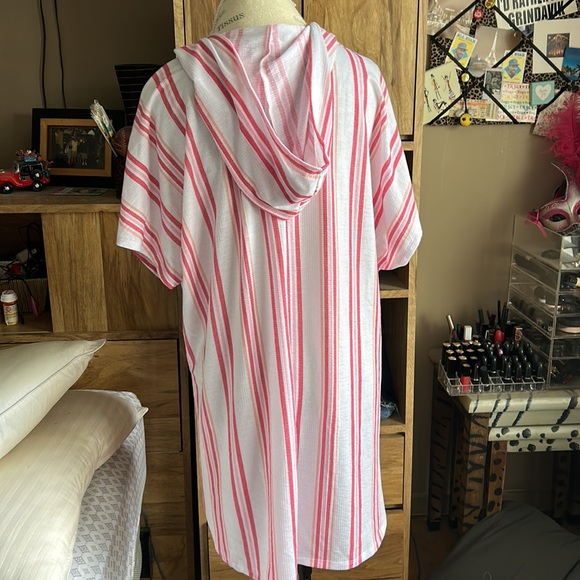 Time & Tru Gauzy Hooded Swim Coverup - XL - Picture 3 of 4